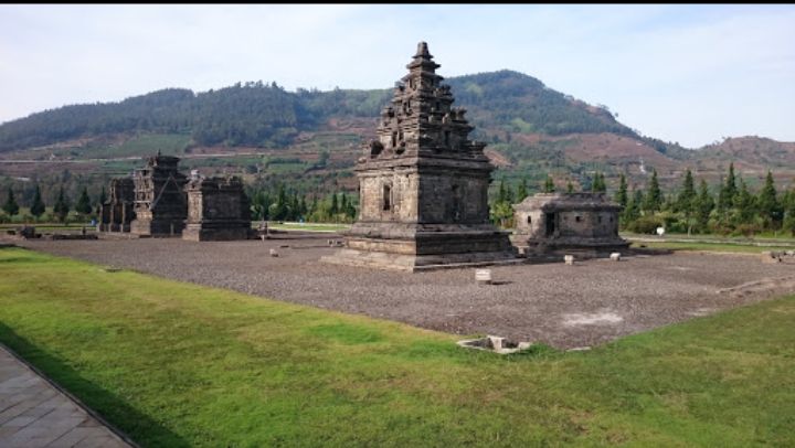 Candi Arjuna 1